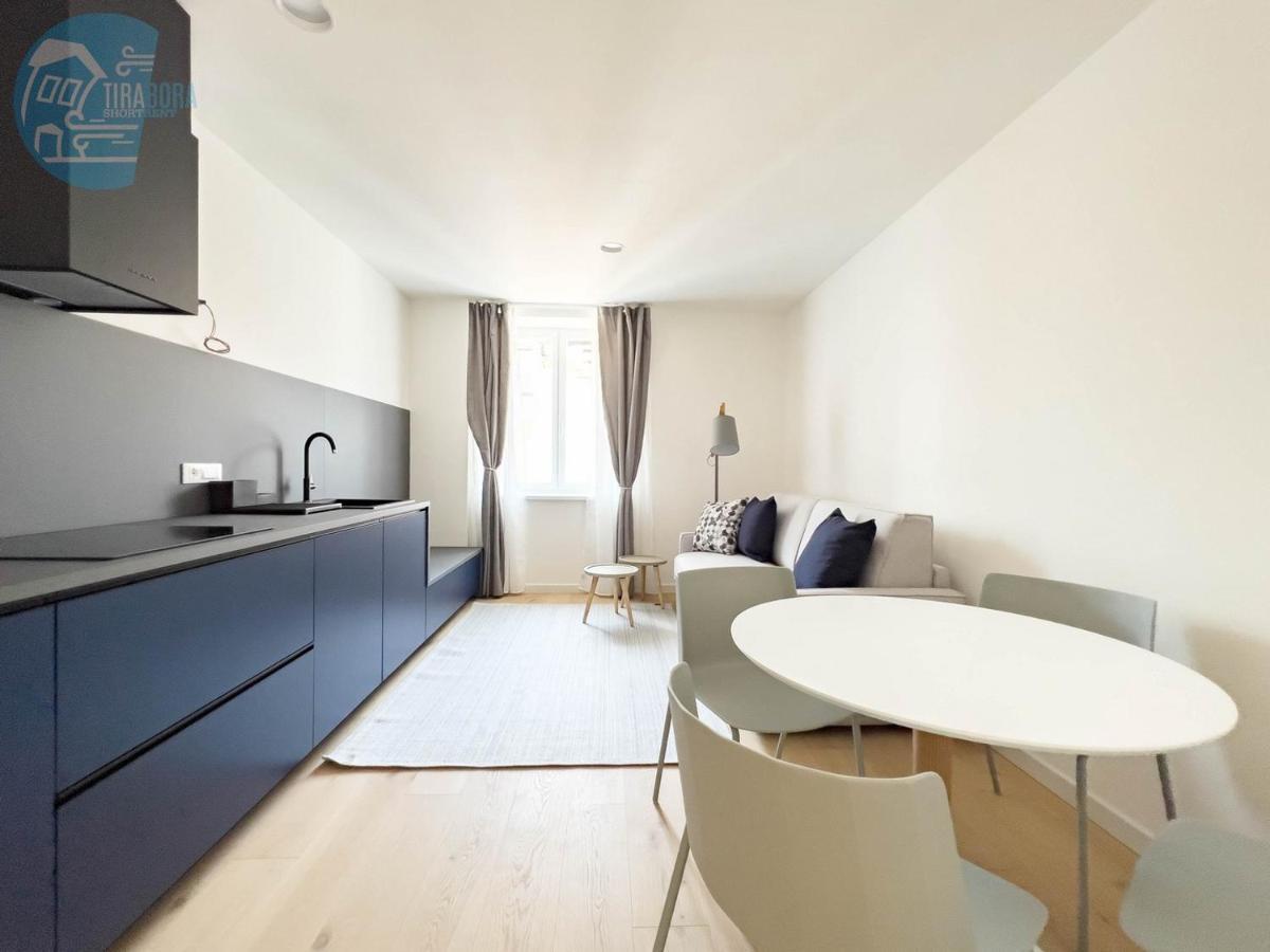 Apartamento Slataper 19 Tirabora Short Rent Trieste Exterior foto